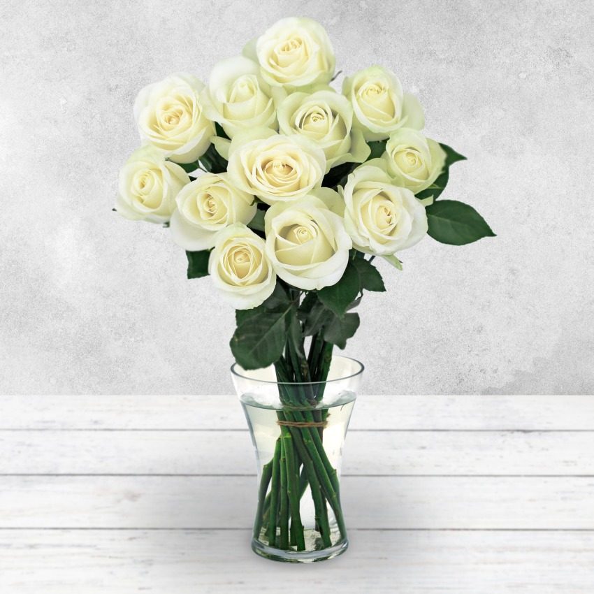 12 White Rose Bouquet