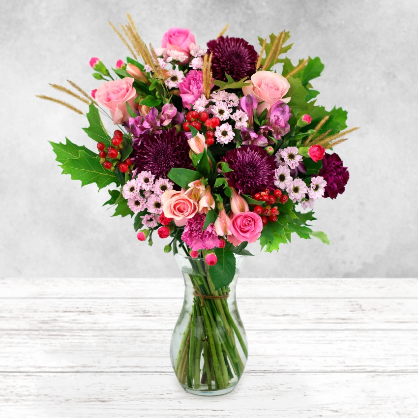 £30 to £40 Robinson's Flowers